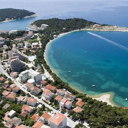 Two-bedroom In Makarska/makarska Riviera 6709